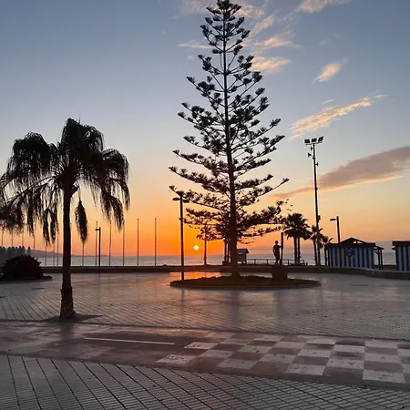 Apartamento En Paseo Larios De