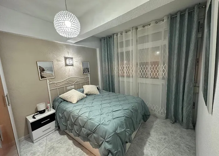 En Paseo Larios De Apartamento